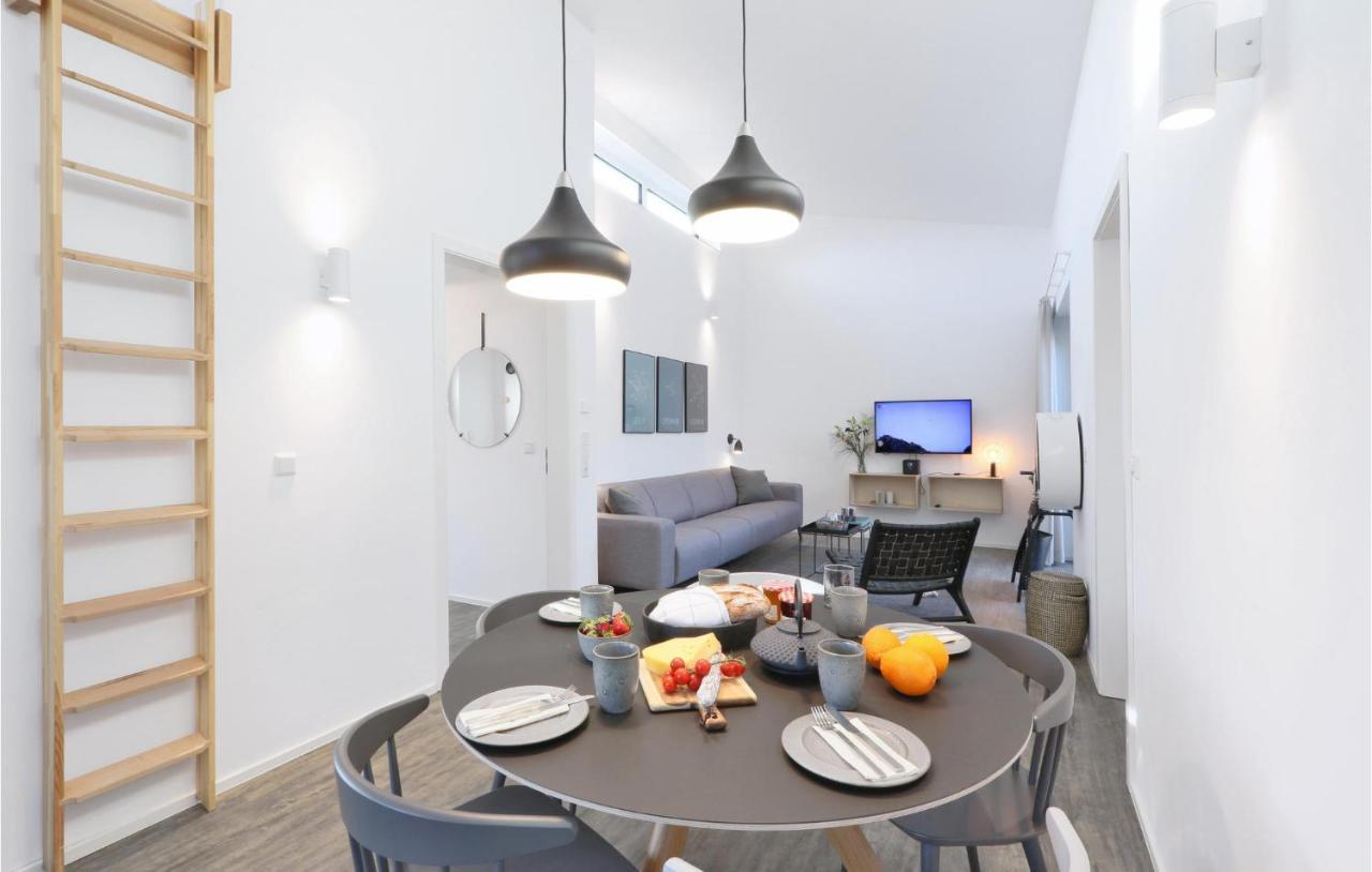 2 Bedroom Awesome Home In Lembruch-Duemmer See ภายนอก รูปภาพ