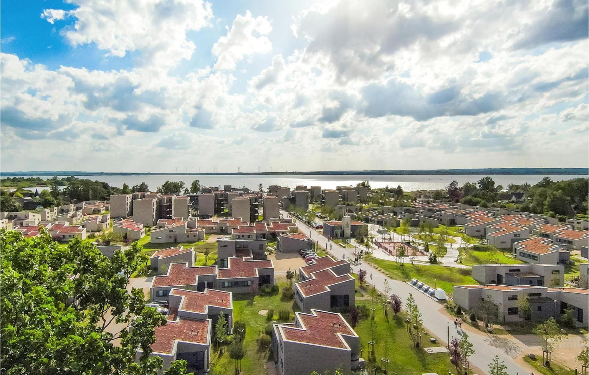 2 Bedroom Awesome Home In Lembruch-Duemmer See ภายนอก รูปภาพ